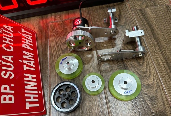 giá đỡ encoder